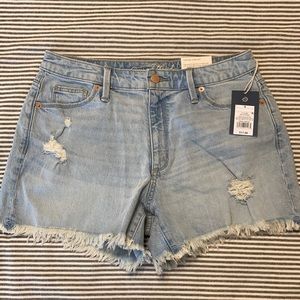 Universal thread denim cut off‘s, size 8, NWT